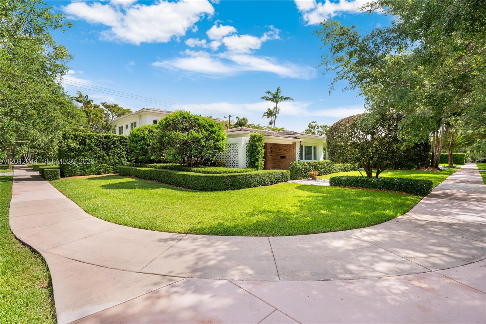 449 Miller Road Coral Gables, FL 33146 - Photo 70 of 70 Corner view