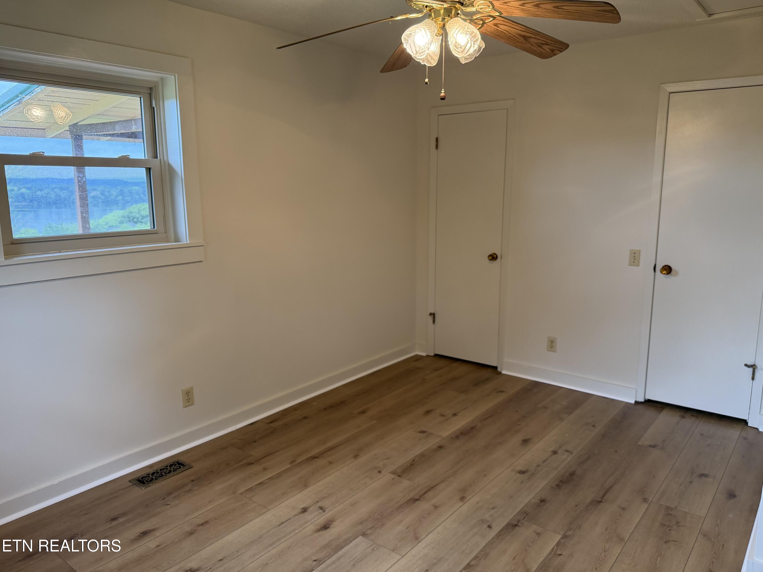152 Morris Road Kingston, TN 37763 - Photo 14 of 20 Bedroom 1