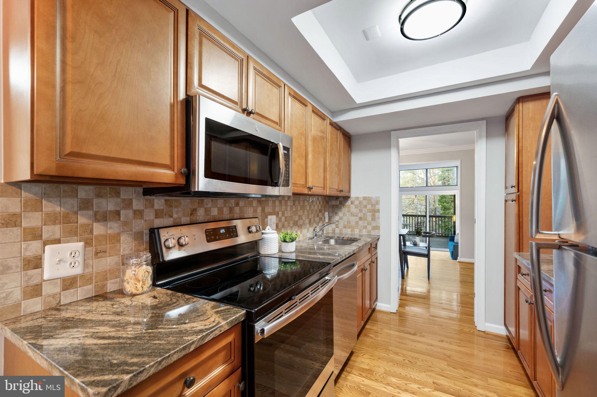 1518 Scandia Circle Reston, VA 20190 - Photo 8 of 40