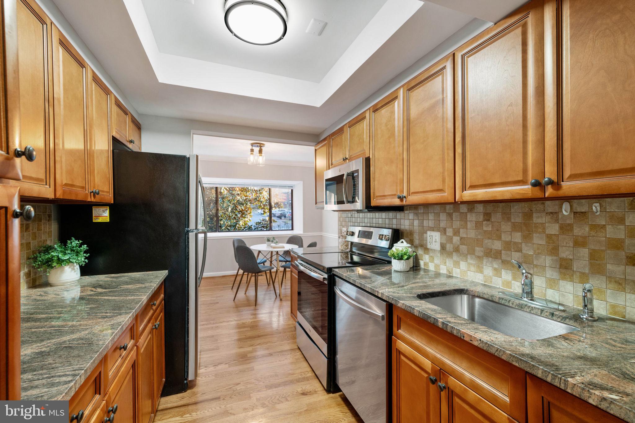 1518 Scandia Circle Reston, VA 20190 - Photo 9 of 40