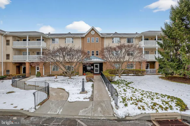 $379,900 | 104 Paoli Pointe Drive, Unit 104G, Paoli, PA 19301