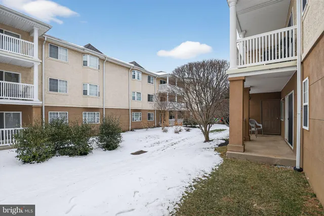 $379,900 | 104 Paoli Pointe Drive, Unit 104G, Paoli, PA 19301