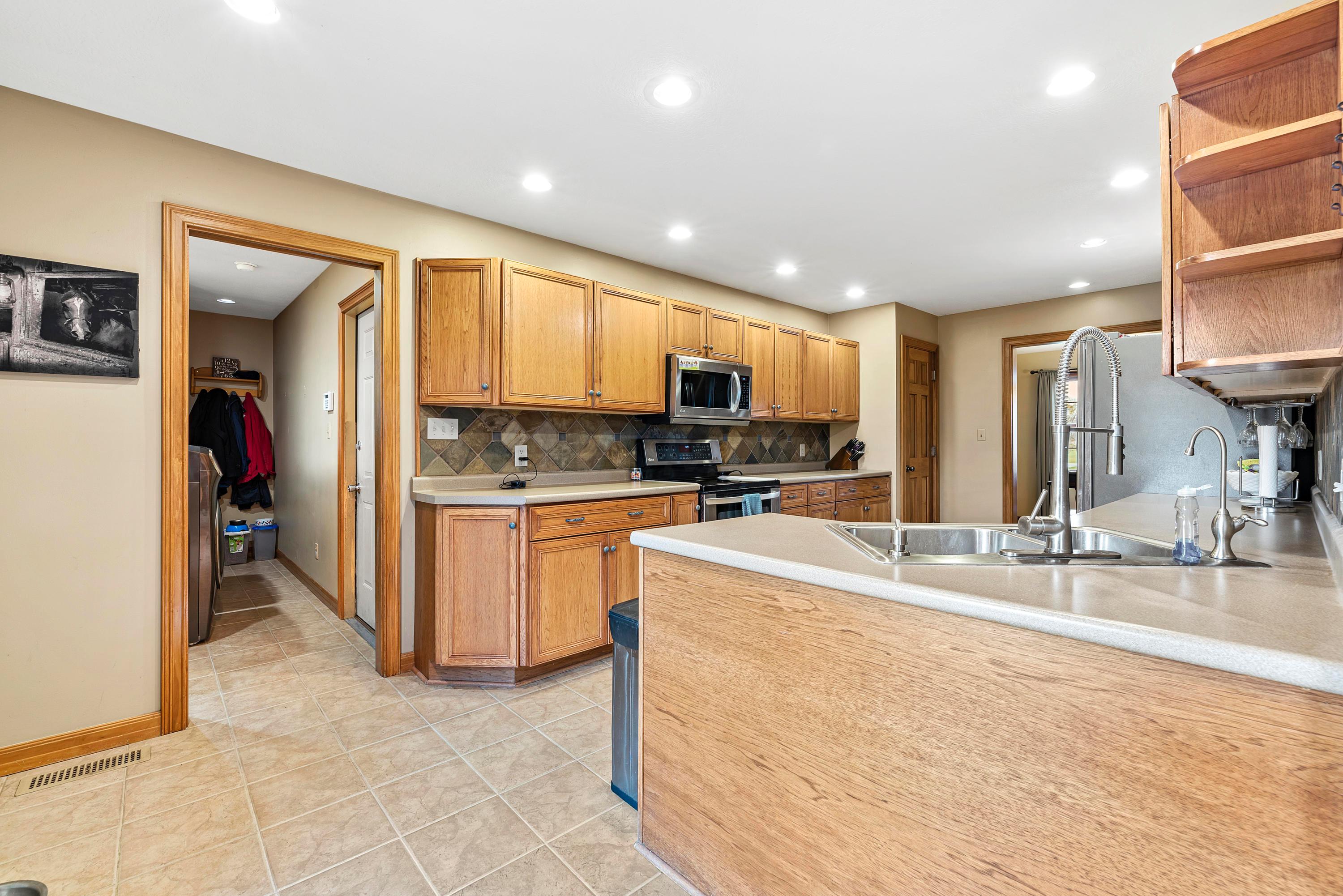 8745 Bowman Road Southwest Amanda, OH 43102 - Photo 11 of 57