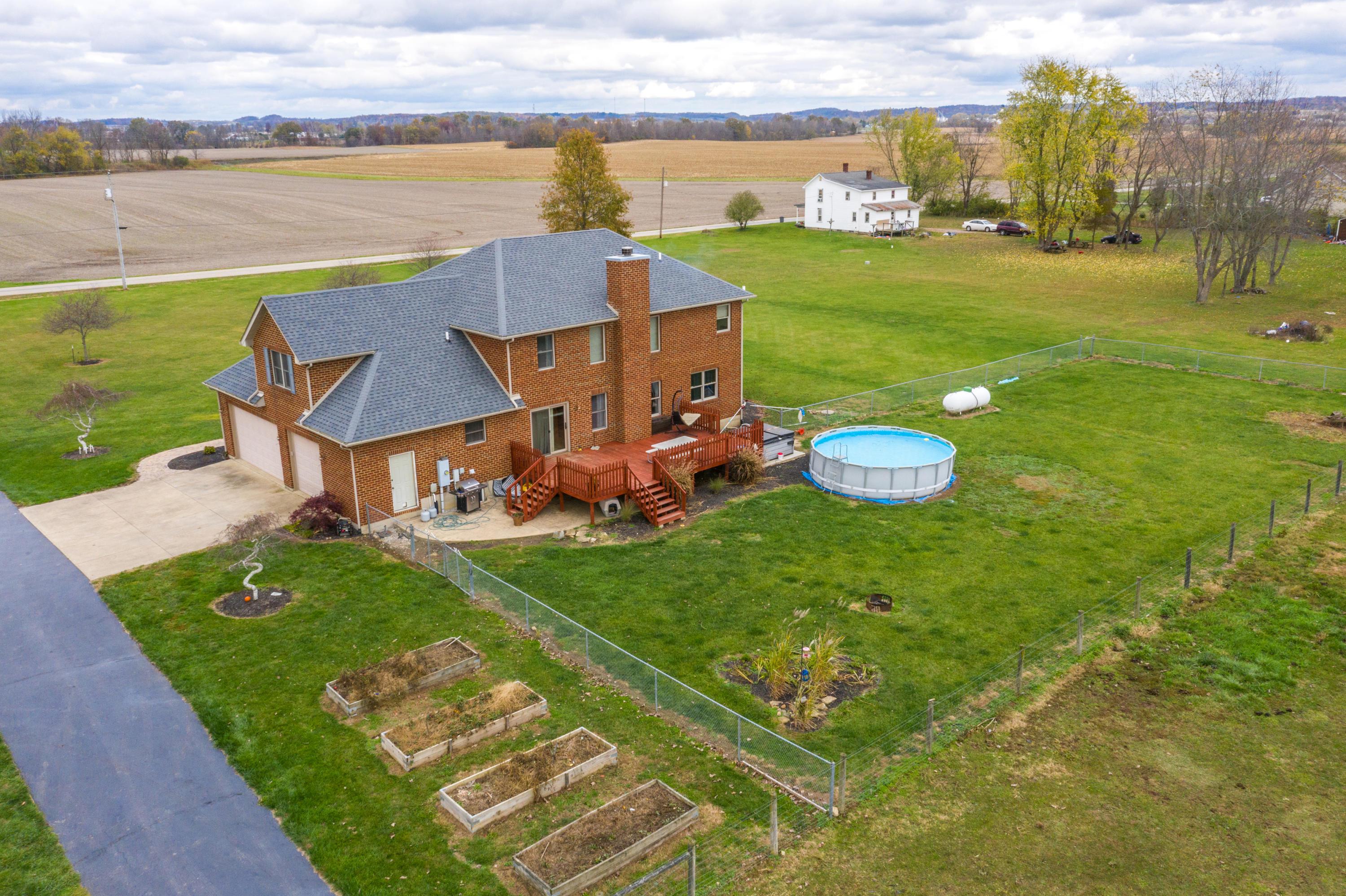 8745 Bowman Road Southwest Amanda, OH 43102 - Photo 4 of 57