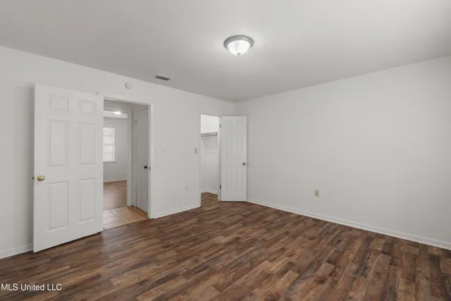 $194,500 | 301 West Ray Drive, Hattiesburg, MS 39402