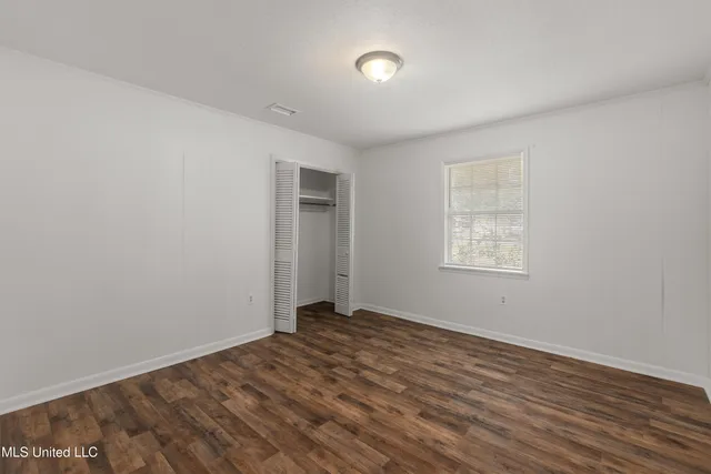 $194,500 | 301 West Ray Drive, Hattiesburg, MS 39402