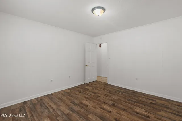 $194,500 | 301 West Ray Drive, Hattiesburg, MS 39402