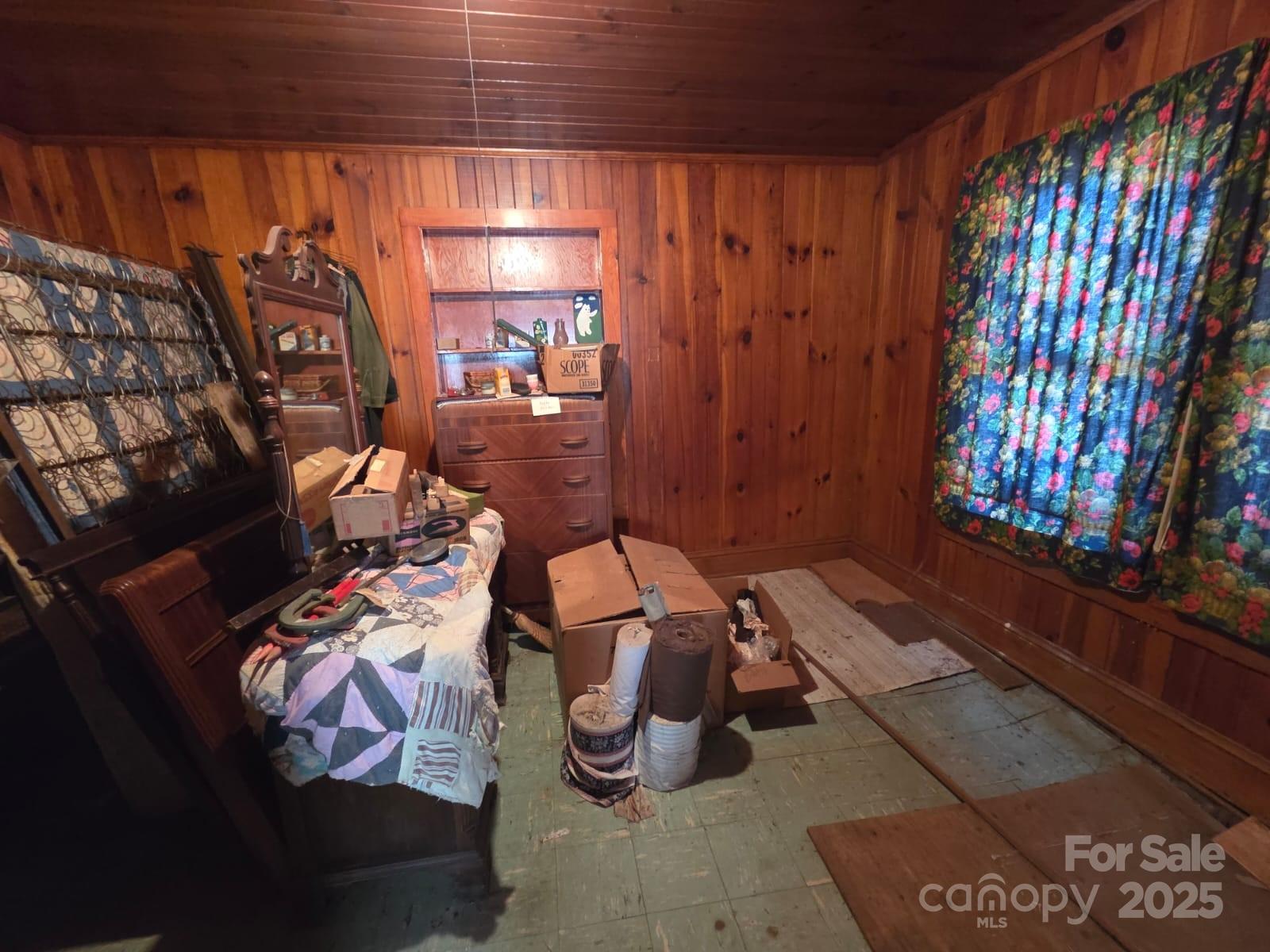 4992 Leger Road Connelly Springs, NC 28612 - Photo 13 of 40 a view of a room with gym equipment