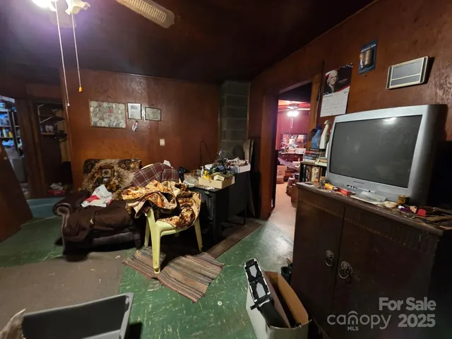 $499,900 | 4992 Leger Road, Connelly Springs, NC 28612