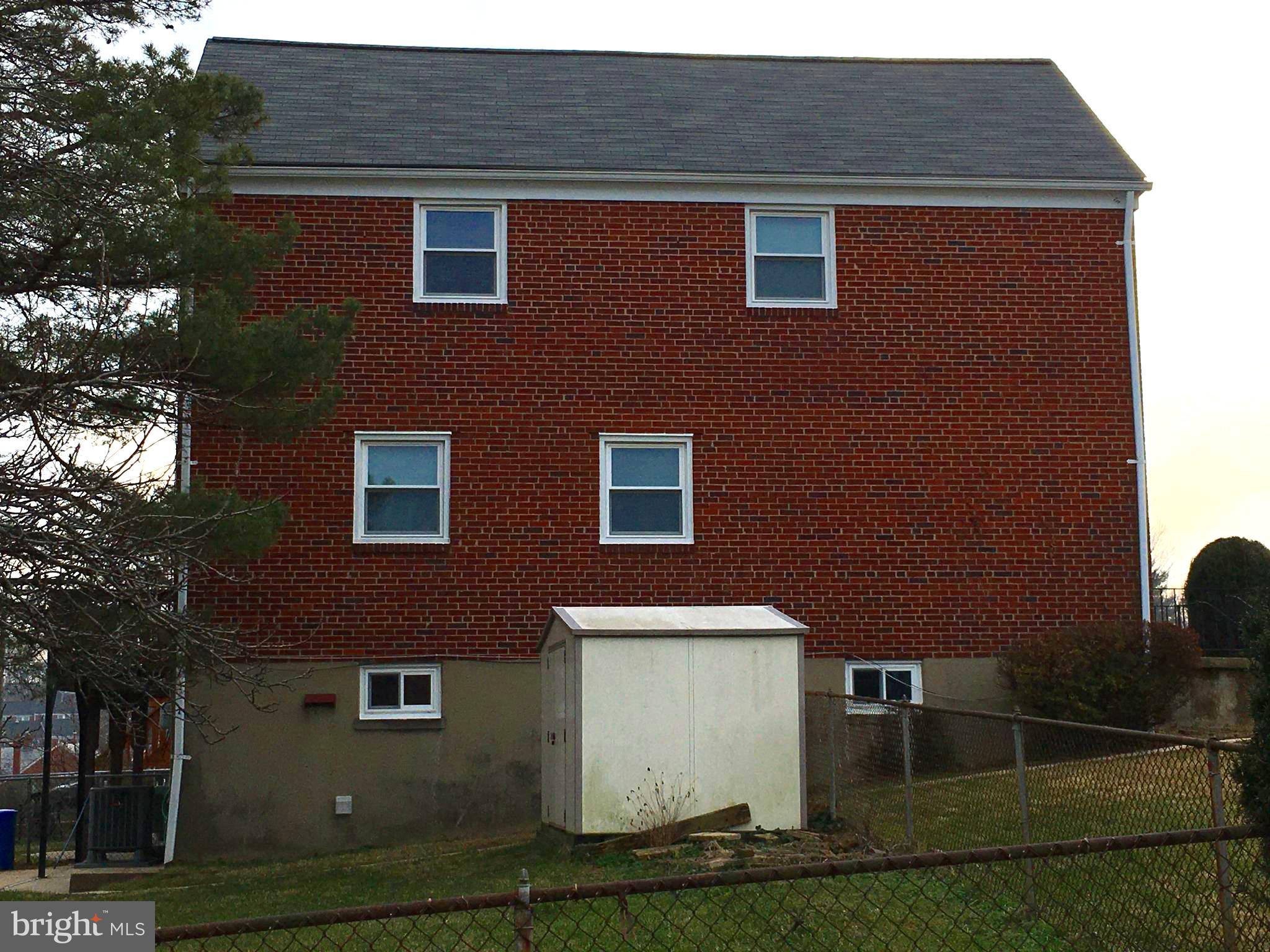 1213 Newfield Road Baltimore, MD 21207 - Photo 2 of 9