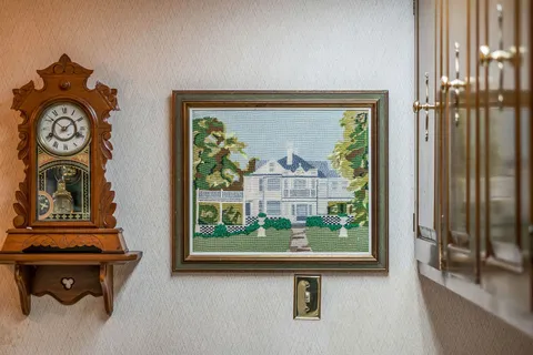 $575,000 | 105 North Church Street, Sparta, TN 38583