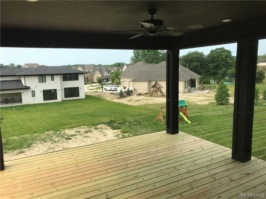 1628 Traceky Drive Rochester Hills, MI 48306 - Photo 13 of 17