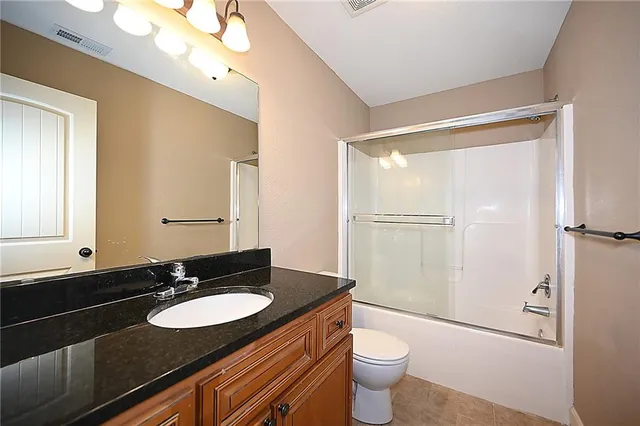 $225,000 | 13719 Post Oak Lane, Platte City, MO 64079