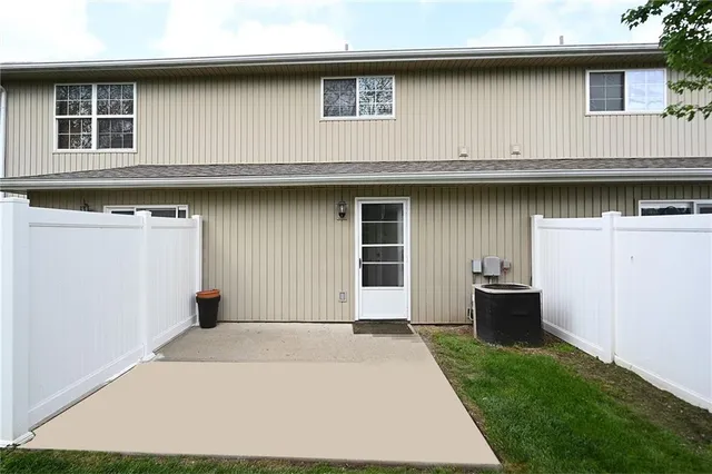 $225,000 | 13719 Post Oak Lane, Platte City, MO 64079