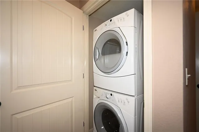 $225,000 | 13719 Post Oak Lane, Platte City, MO 64079