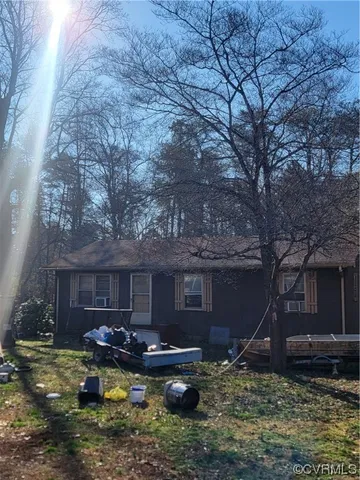 $73,000 | 188 Horsepen Road, Farmville, VA 23901