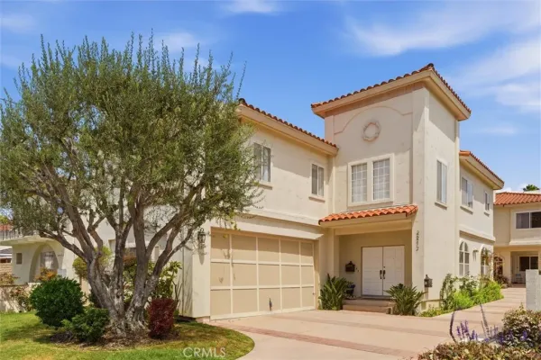 $1,499,000 | 2217 Clark Lane, Redondo Beach, CA 90278