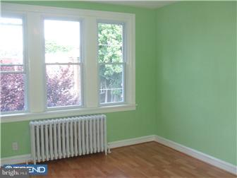 7533 Briar Road Philadelphia, PA 19138 - Photo 9 of 12 Gallery Image 9