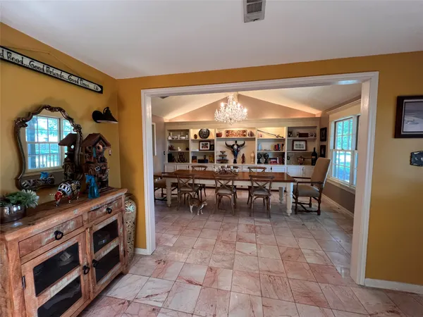 $3,750,000 | 2520 Highway 304, Smithville, TX 78957