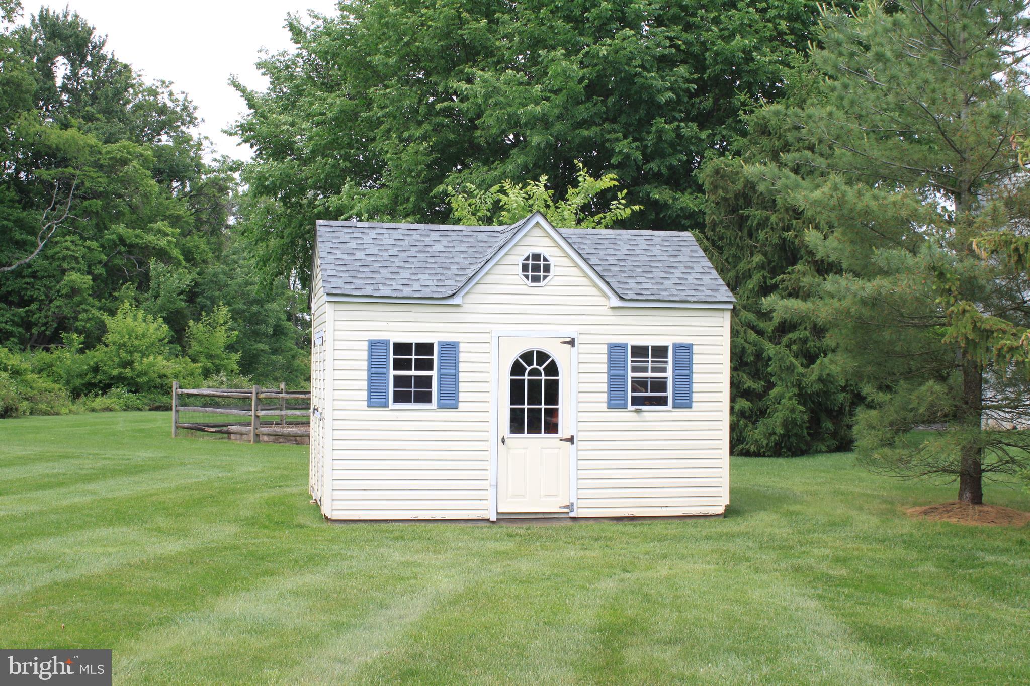118 Clover Road Ivyland, PA 18974 - Photo 48 of 53 Shed