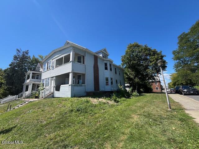 205 Ontario Street Albany, NY 12203 - Photo 3 of 15 IMG_0211