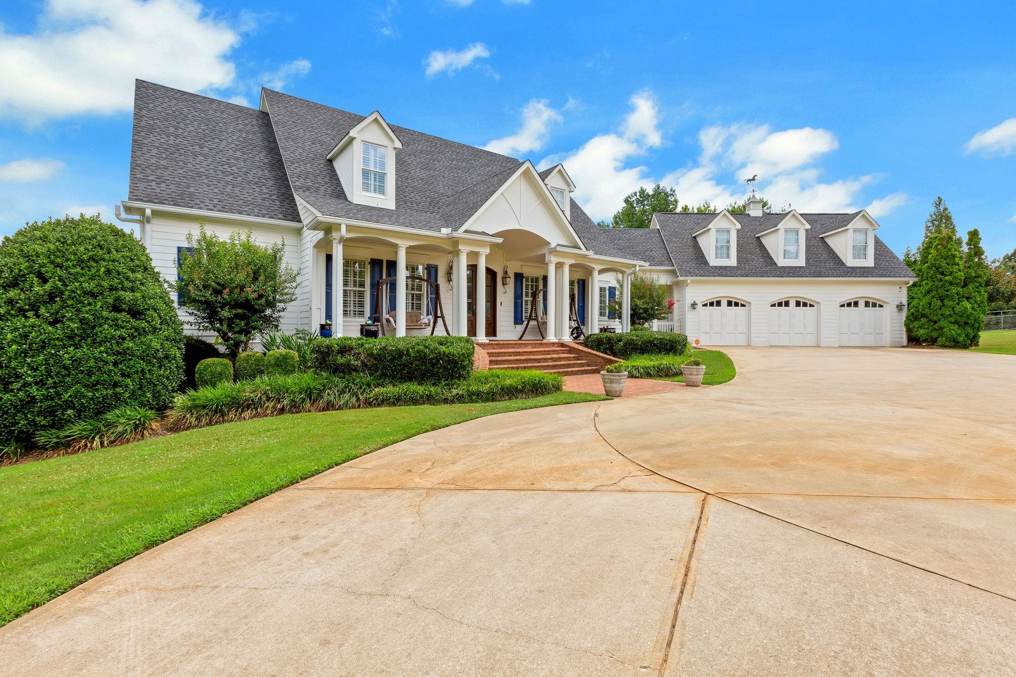 340 State Rd S-42-2215 Roebuck, SC 29376 - Photo 2 of 50