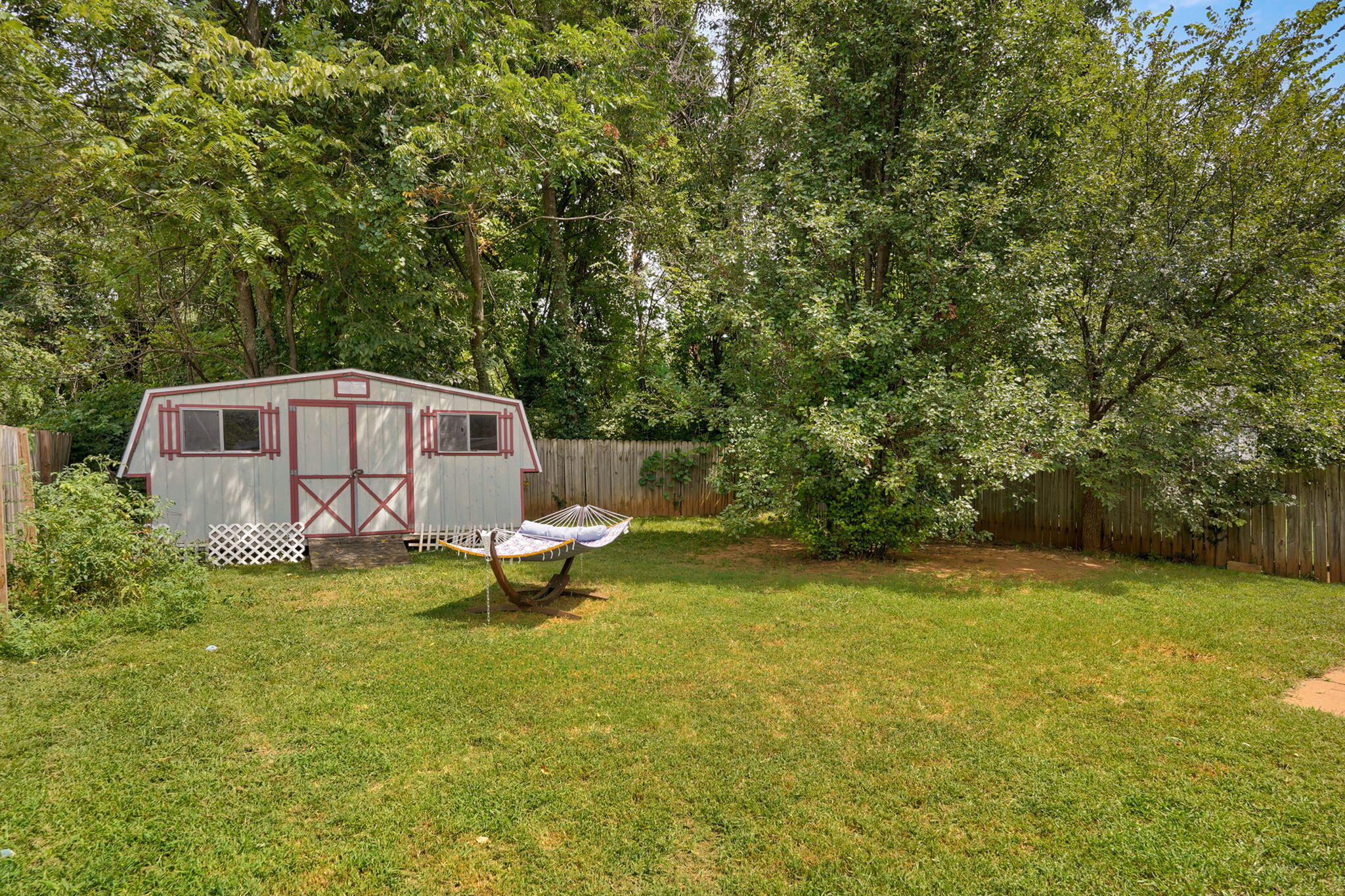 2633 West Phelps Street Springfield, MO 65802 - Photo 20 of 21 2633 W Phelps St-14
