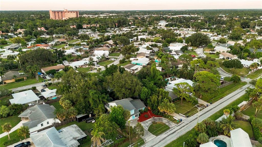 1613 Wharf Road Sarasota, FL 34231 - Photo 75 of 81 Gallery Image 75
