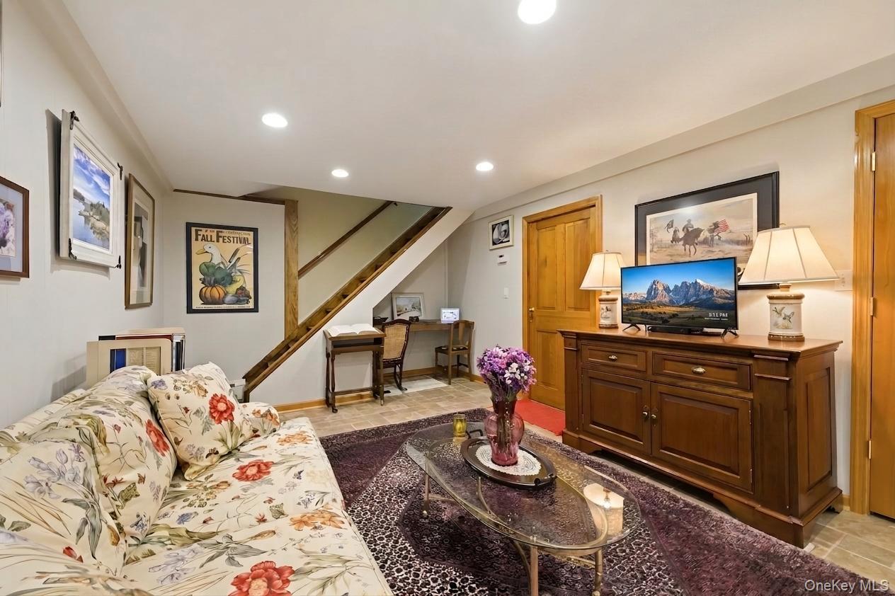 21 Timberbrook Road Fort Salonga, NY 11768 - Photo 30 of 42