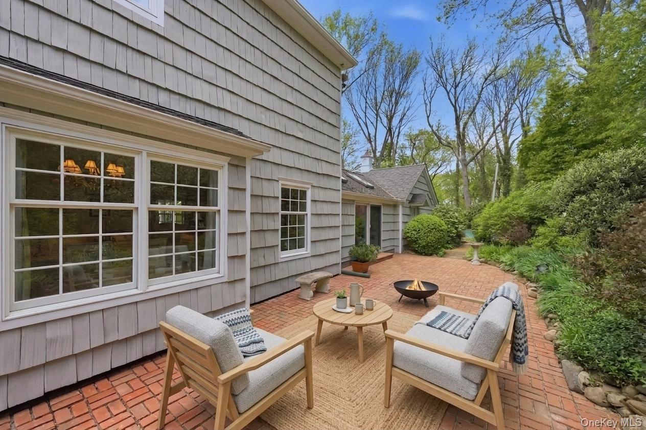 21 Timberbrook Road Fort Salonga, NY 11768 - Photo 38 of 42