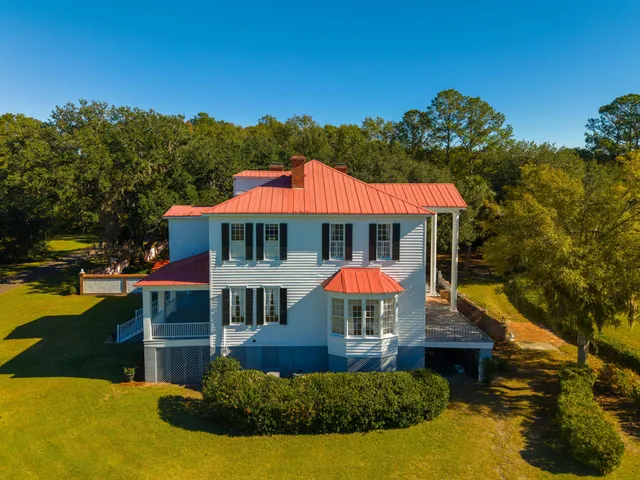 $995,000 | 927 Fishburne Road, Pinopolis, SC 29469