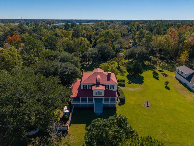 $995,000 | 927 Fishburne Road, Pinopolis, SC 29469