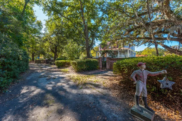 $995,000 | 927 Fishburne Road, Pinopolis, SC 29469