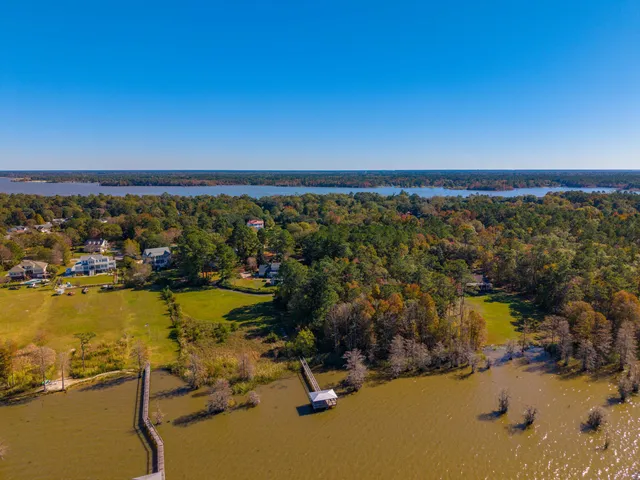 $995,000 | 927 Fishburne Road, Pinopolis, SC 29469