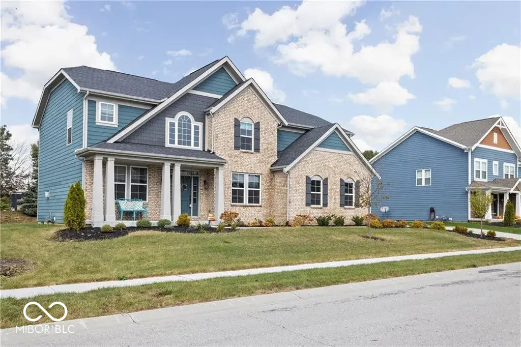 680 Ridge Gate Drive Brownsburg, IN 46112 - Photo 1 of 33 Gallery Image 1