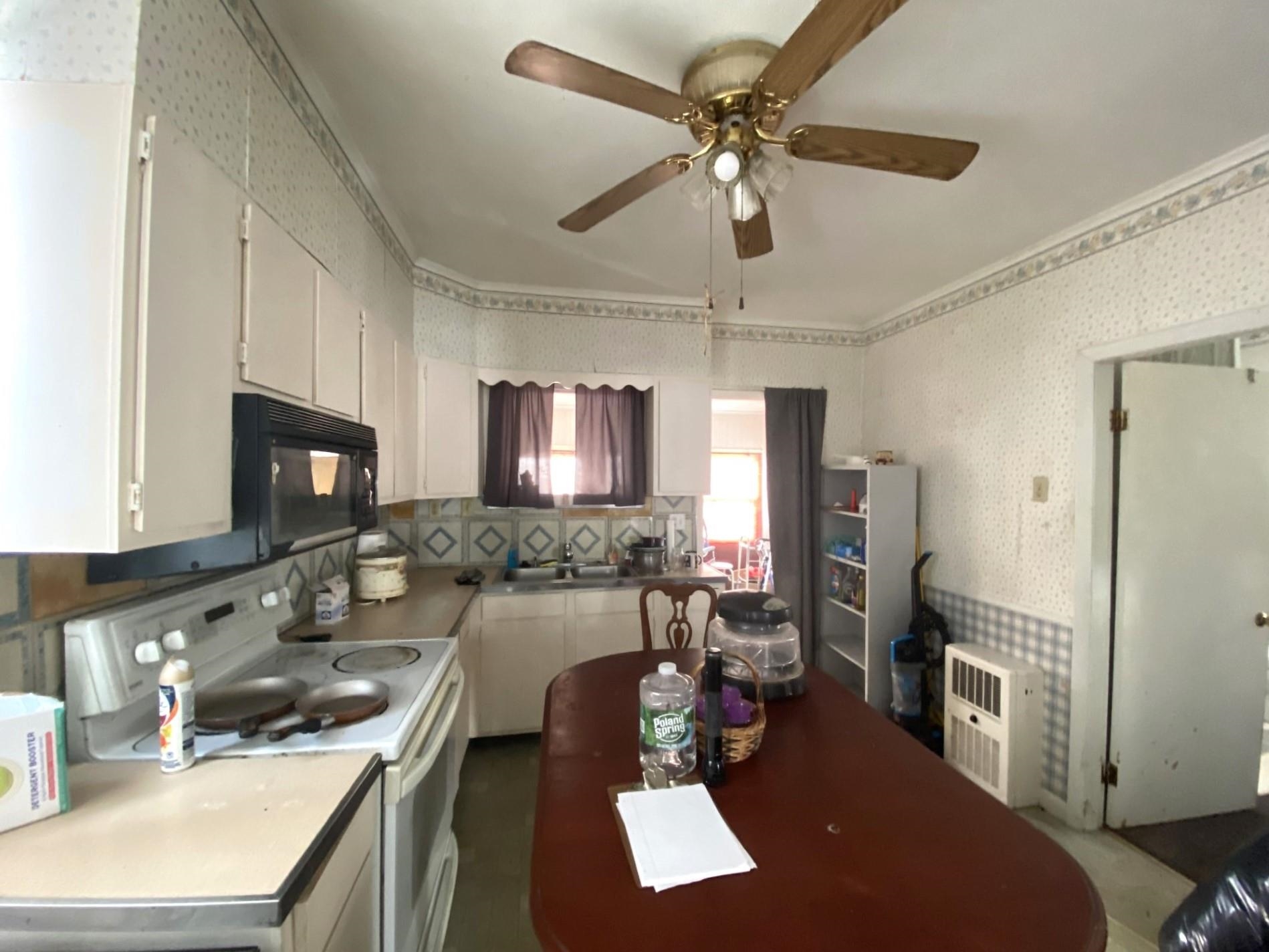 94 Seminary Street Barre, VT 05641 - Photo 3 of 42