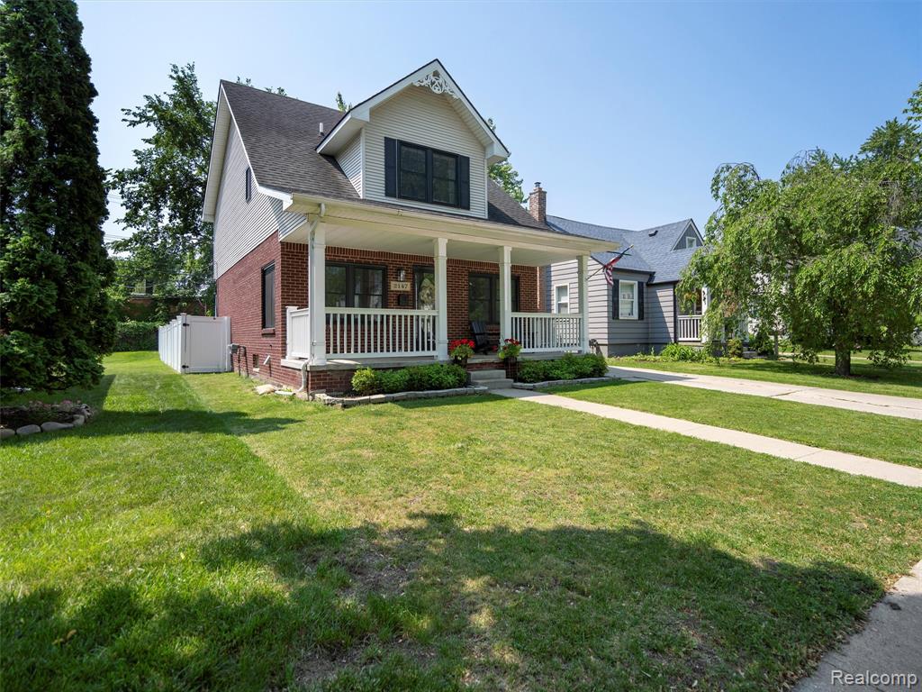 2147 Princeton Road Berkley, MI 48072 - Photo 3 of 42