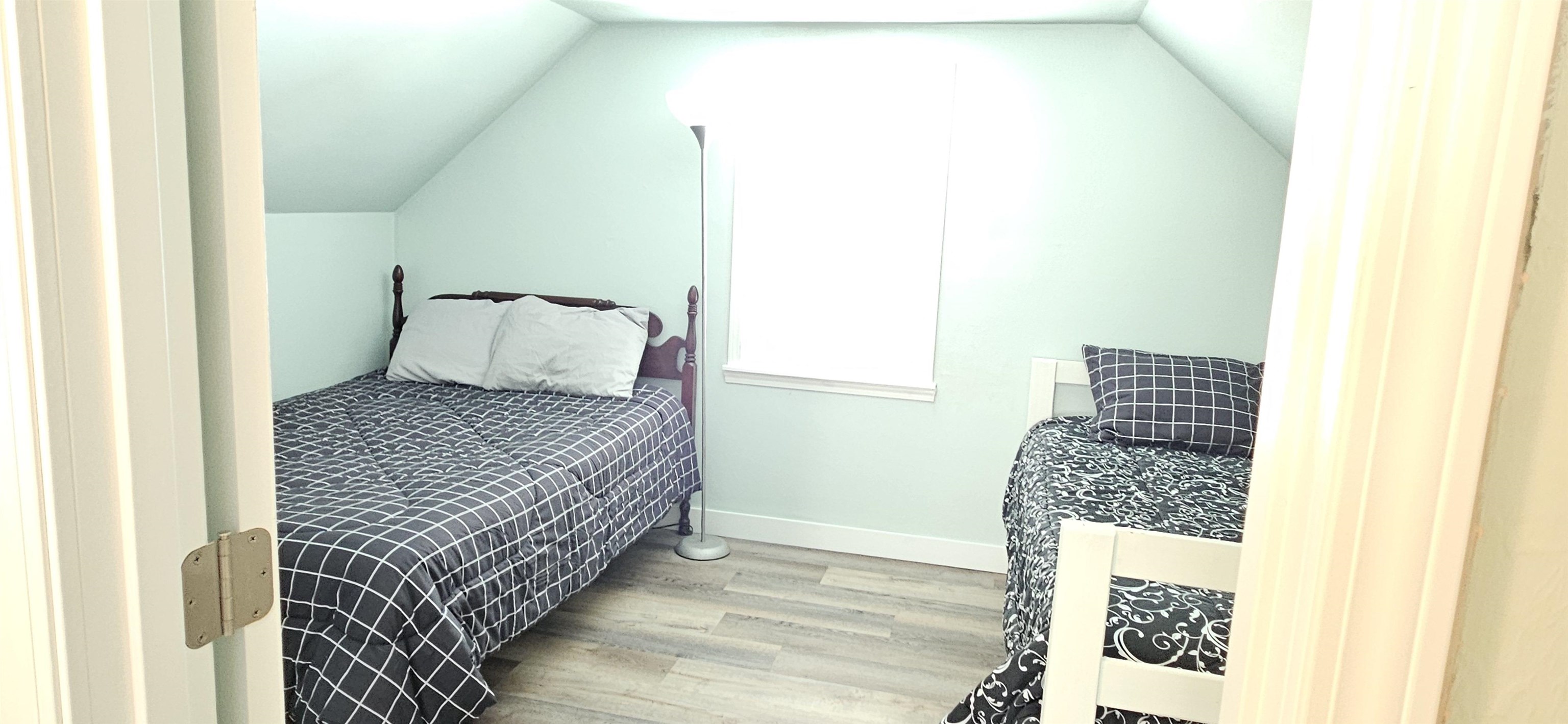 809 Quincy Street Sturgeon Bay, WI 54235 - Photo 16 of 17