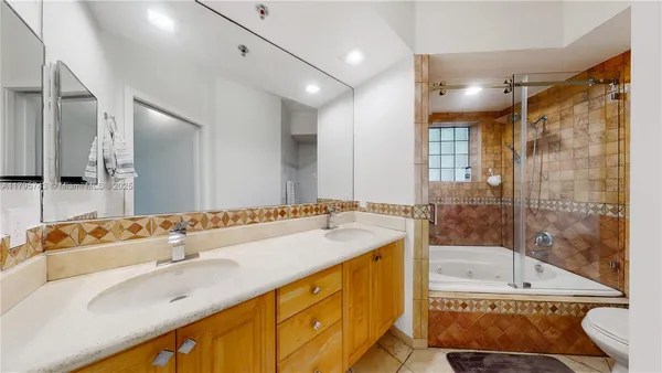 $3,950 | 3255 Northeast 184th Street, Unit 12410, Aventura, FL 33160