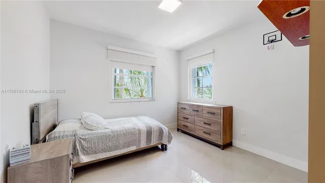 $4,300 | 3255 Northeast 184th Street, Unit 12410, Aventura, FL 33160