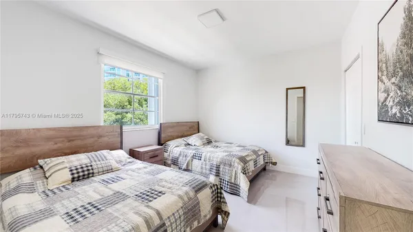 $3,950 | 3255 Northeast 184th Street, Unit 12410, Aventura, FL 33160