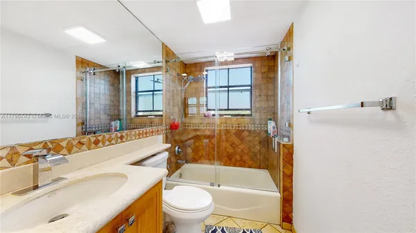 $3,950 | 3255 Northeast 184th Street, Unit 12410, Aventura, FL 33160