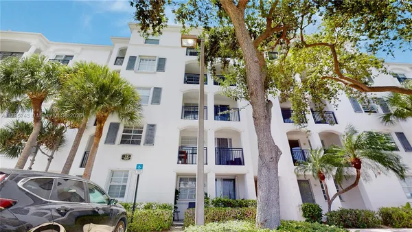 $3,950 | 3255 Northeast 184th Street, Unit 12410, Aventura, FL 33160