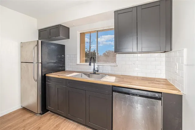 $1,650 | 1000 Lake Of The Woods Boulevard, Unit E206, Fern Park, FL 32730