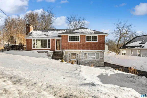 $2,800 | 260 French Street, Watertown, CT 06795