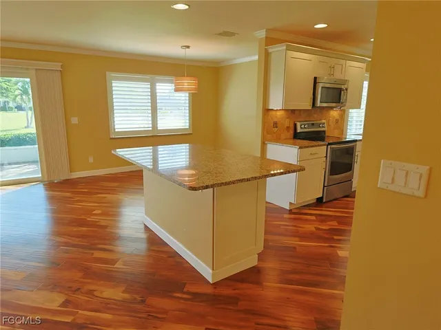 $310,000 | 1559 Whiskey Creek Drive, Fort Myers, FL 33919