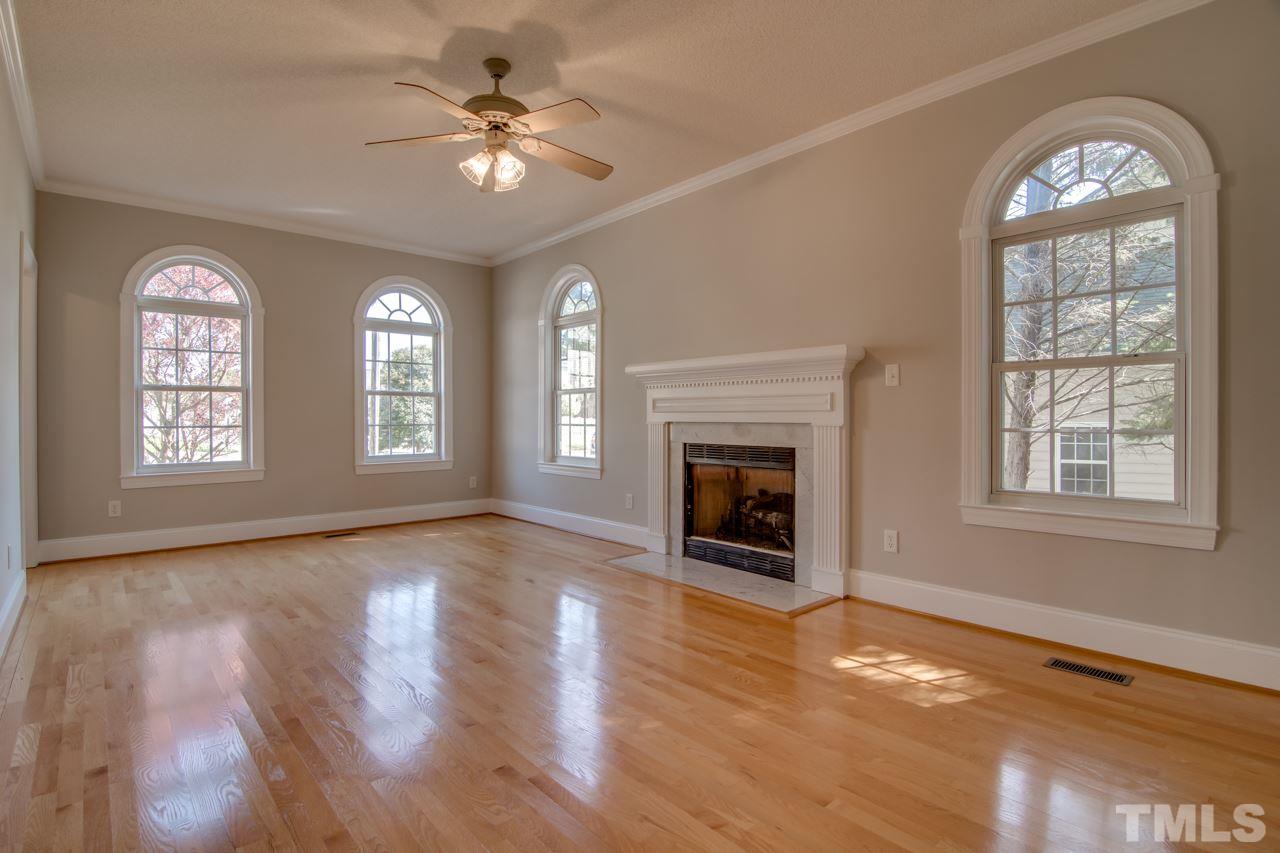 6508 Professor Street Raleigh, NC 27616 - Photo 5 of 30 Gallery Image 5