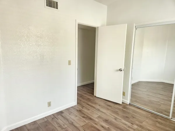 $2,500 | 4320 East Morrow Drive, Phoenix, AZ 85050