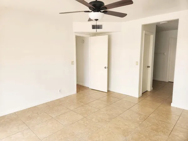 $2,500 | 4320 East Morrow Drive, Phoenix, AZ 85050