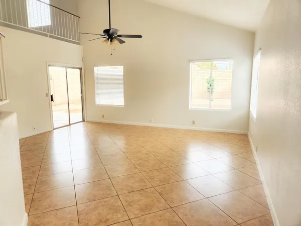 $2,500 | 4320 East Morrow Drive, Phoenix, AZ 85050